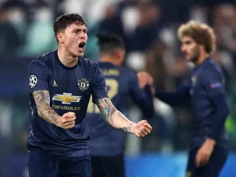 Lí do Lindelof bất ngờ vắng mặt trong trận đấu với Fulham