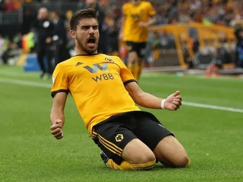 Lí do Man City là điểm đến lí tưởng hơn Man Utd cho sao 60 triệu bảng