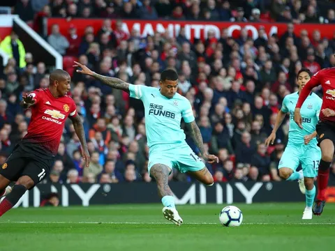 Lịch sử khó tin vừa lập lại với nhóm dưới của Premier League