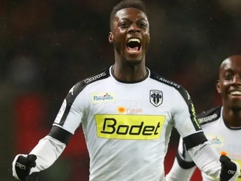 Liên hệ người đại diện, Arsenal quyết chiêu mộ sao 31 triệu bảng