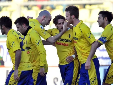 Liên tục 'quỵt nợ', đội bóng hơn trăm năm tuổi của Ý bị xóa sổ