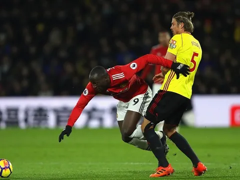 Liên tục tịt ngòi, CĐV M.U đòi trảm Lukaku ở đại chiến Arsenal