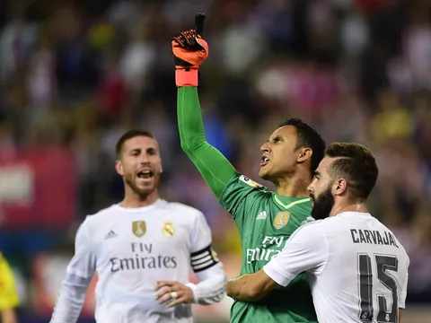 Liệu Courtois có thể "đá" Keylor Navas lên băng ghế dự bị?