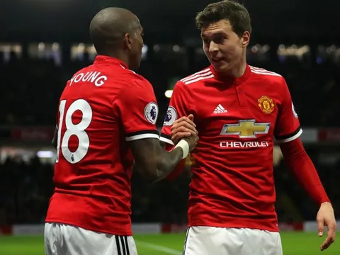 Lindelof thăng tiến nhanh chóng, Mourinho nói gì?