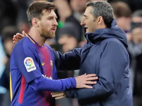 Nóng! Nhân vật quan trọng tại Barca gợi ý sẽ ra đi