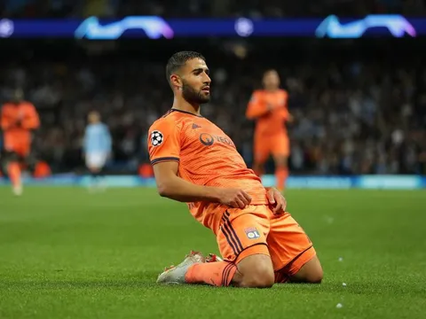 Liverpool chậm chạp, Fekir đã chọn gã khổng lồ của nước Đức