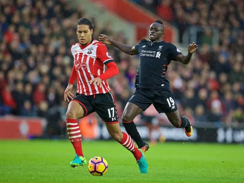 Liverpool đang bị 'ám ảnh' bởi 'thính' của Van Dijk