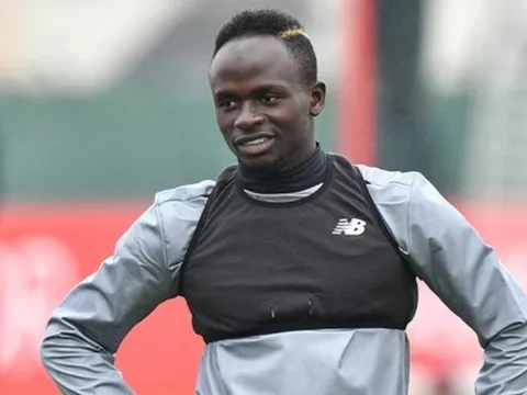 Liverpool lại 'điên tiết' vì hành động của Senegal với Mane