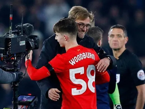 Liverpool tăng lương cho “truyền nhân” của Gareth Bale