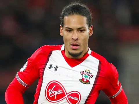 Liverpool từ bỏ Van Dijk vì Man City