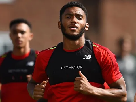 Liverpool xác nhận trụ cột hàng thủ sẽ trở lại khi gặp PSG