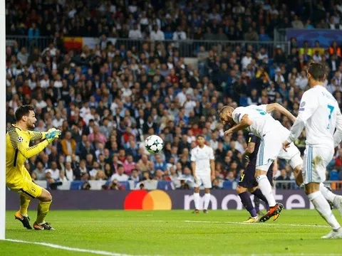 Lloris được CĐV "tâng lên mây" sau khoảnh khắc thiên tài