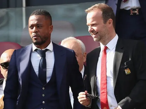 Lộ diện cánh tay phải quen mặt của Zidane tại Man Utd