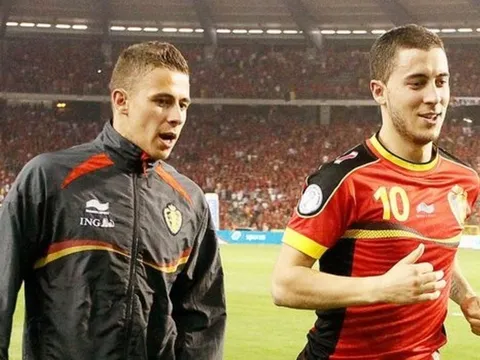 Lộ điều khoản bí mật, M.U và Liverpool lao vào giành chữ ký Hazard