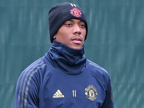 Lộ mức thu nhập "khủng" Man United dự định dùng trói chân Martial