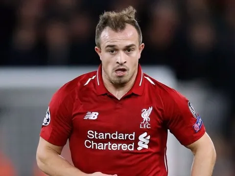 Lộ nguyên nhân khiến Shaqiri phải ngồi dự bị trong màn hủy diệt Cardiff