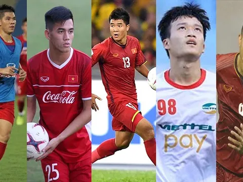 Loại Anh Đức, HLV Park Hang-seo giải bài toán trung phong như thế nào?