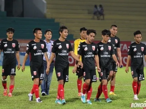Long An FC: Suất xuống hạng biết đâu lại là điều hay