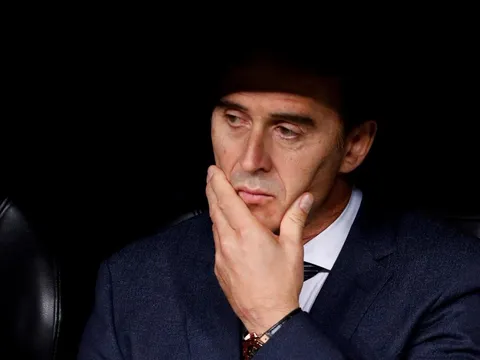Lứa công thần Real Madrid làm lơ khi thấy HLV Lopetegui mất việc