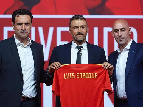 Luis Enrique triệu tập đội hình Tây Ban Nha: 2 sao Chelsea trở lại; Cú sốc Alba