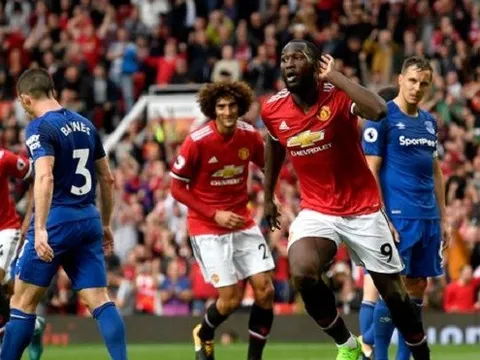 Lukaku giải thích về màn ăn mừng quá khích
