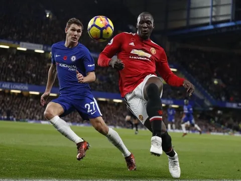 Lukaku, khi nào anh mới tự đối chất với fan Man Utd?