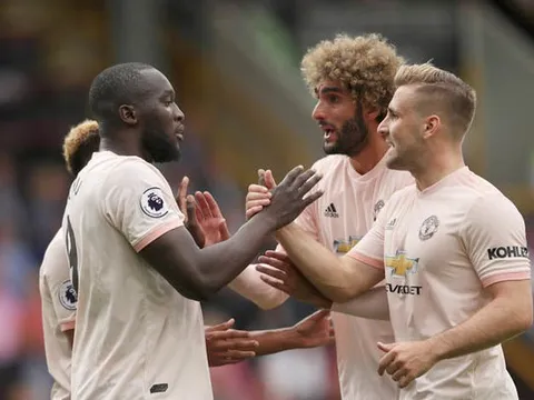 Lukaku lập cú đúp, cuộc đua 'Vua phá lưới' nóng ngay từ khi bắt đầu