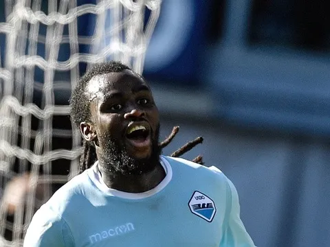 Lukaku mở điểm, Lazio gây sức ép lớn cho Roma và Juve