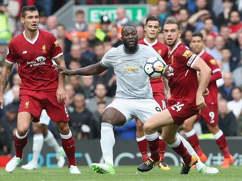 Vật vờ tại Anfield, Lukaku có đáng bị chỉ trích?