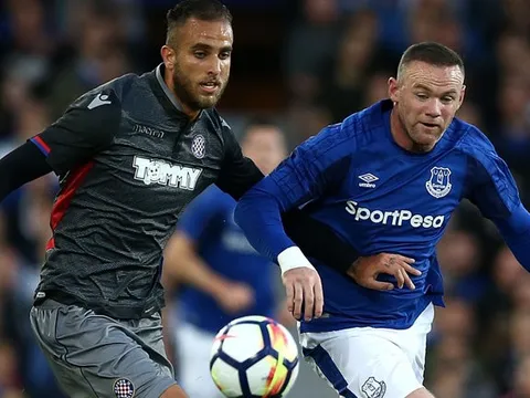 Lượt về Play-off Europa League: Khi Everton, Milan 'dạo chơi'