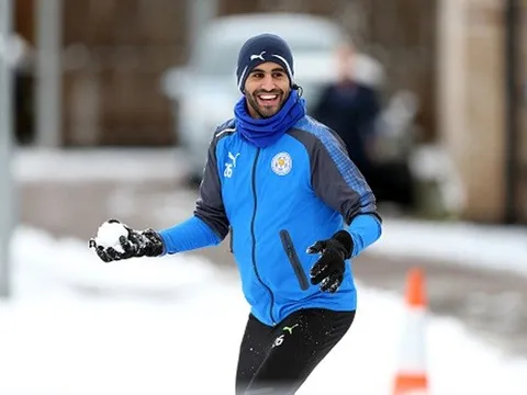 Mahrez khuấy động sân tập Leicester với chiêu thức ít ai ngờ