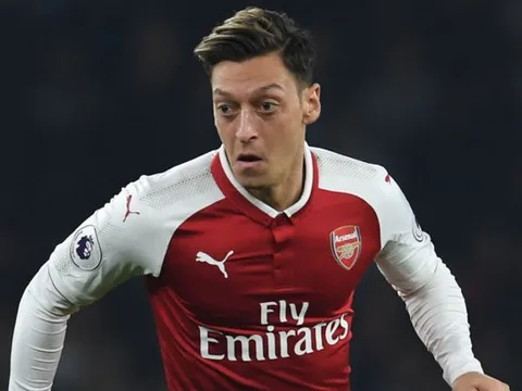 Makelele tin Mesut Ozil sẽ thành công ở Man Utd