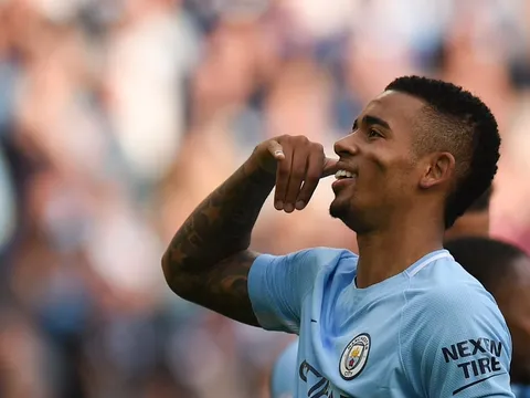 Man City gây sốc khi nâng lương "bèo" cho Gabriel Jesus