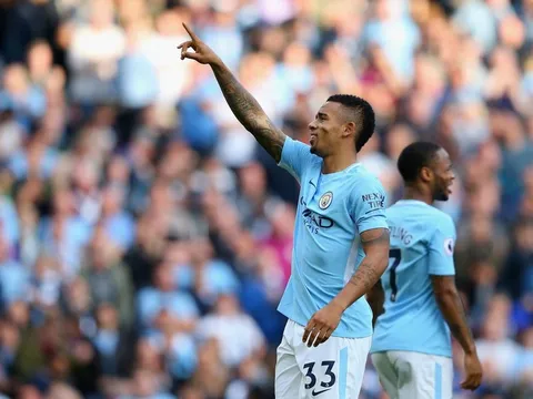 Man City ghi bàn sau 8 trận nhiều hơn cả mùa 2006/07