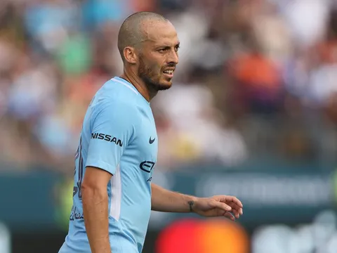 Man City thống trị bảng xếp hạng kiến tạo Ngoại hạng Anh sau vòng 12