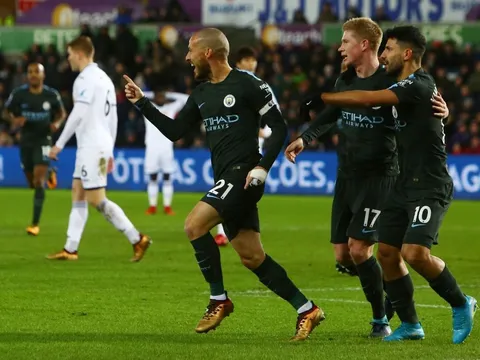 Man City vĩ đại nhất lịch sử bóng đá Anh?