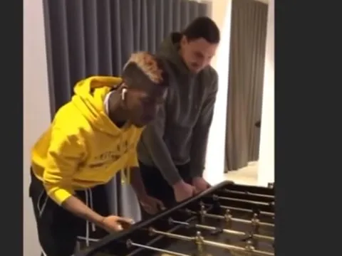 Màn kết hợp giữa Pogba và Zlatan bên ngoài sân bóng