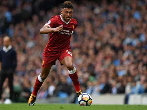Màn trình diễn của Alex-Oxlade Chamberlain vs Leicester City