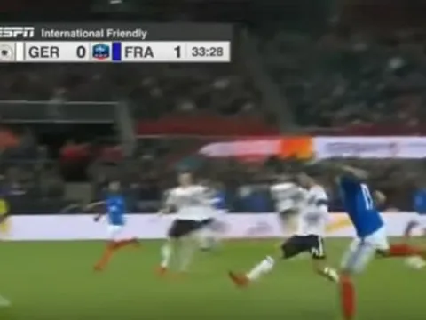 Màn trình diễn của Alexandre Lacazette vs Đức