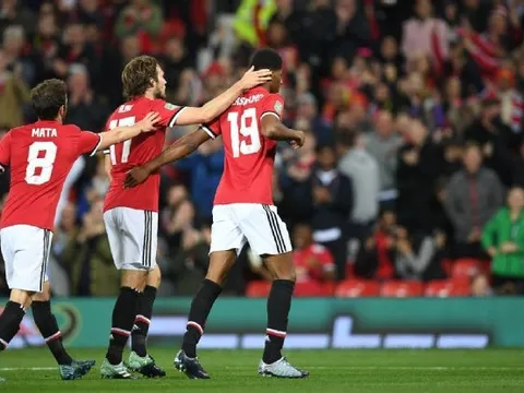 Màn trình diễn của Juan Mata vs Burton Albion