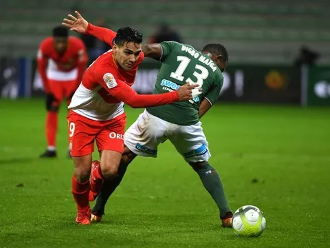 Màn trình diễn của Radamel Falcao vs Saint-Etienne