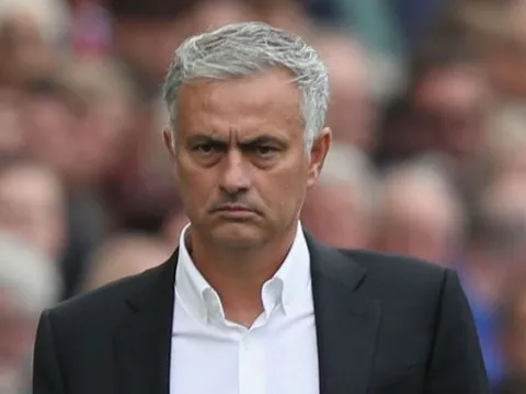 Man United sẽ thi đấu với đội hình nào trước Derby?