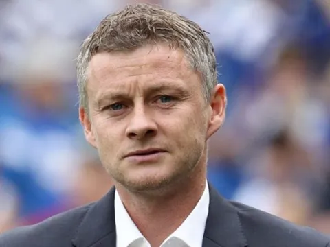 'Man Utd chọn Solskjaer chỉ để giải quyết một điều...'