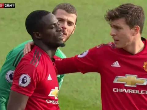 Man Utd đã có cặp 'Vidic - Ferdinand' mới khi bắt chết hàng công Leicester City