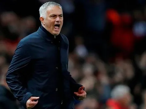 "Man Utd đừng vội mừng vì một cánh én chưa làm nên mùa xuân"