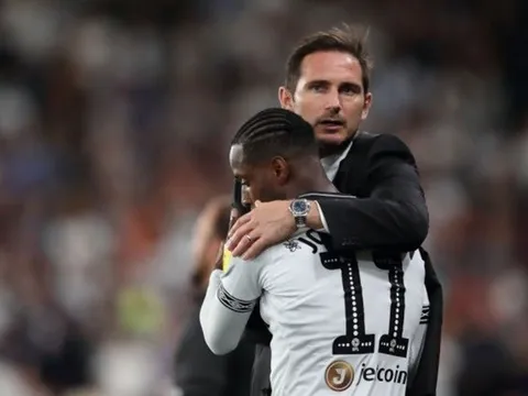 Man Utd gặp Derby County, Mourinho đánh giá về sự nghiệp huấn luyện của Lampard