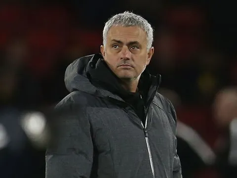 Man Utd thắng đậm Watford, Jose Mourinho vẫn không hài lòng