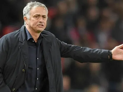 Mourinho đồng ý để Depay đến Lyon chỉ vì 1 cái tên