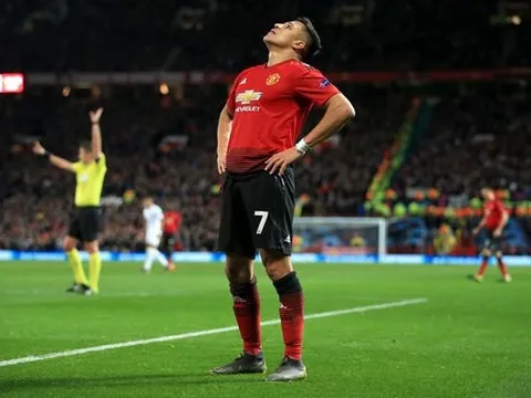 Man Utd: 'Trời ơi, hắn ta đúng vớ vẩn mà'