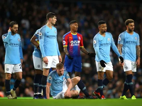 Ngoại hạng Anh và Boxing Day: Ông lớn nào sẽ không được "tặng quà"?